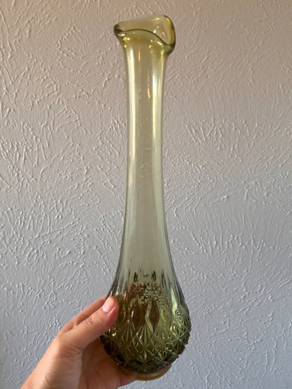 Fenton OVG Fine Cut & Block Vase